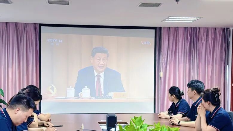 党建引领守初心｜beat365党支部组织观看建党105周年主题视频